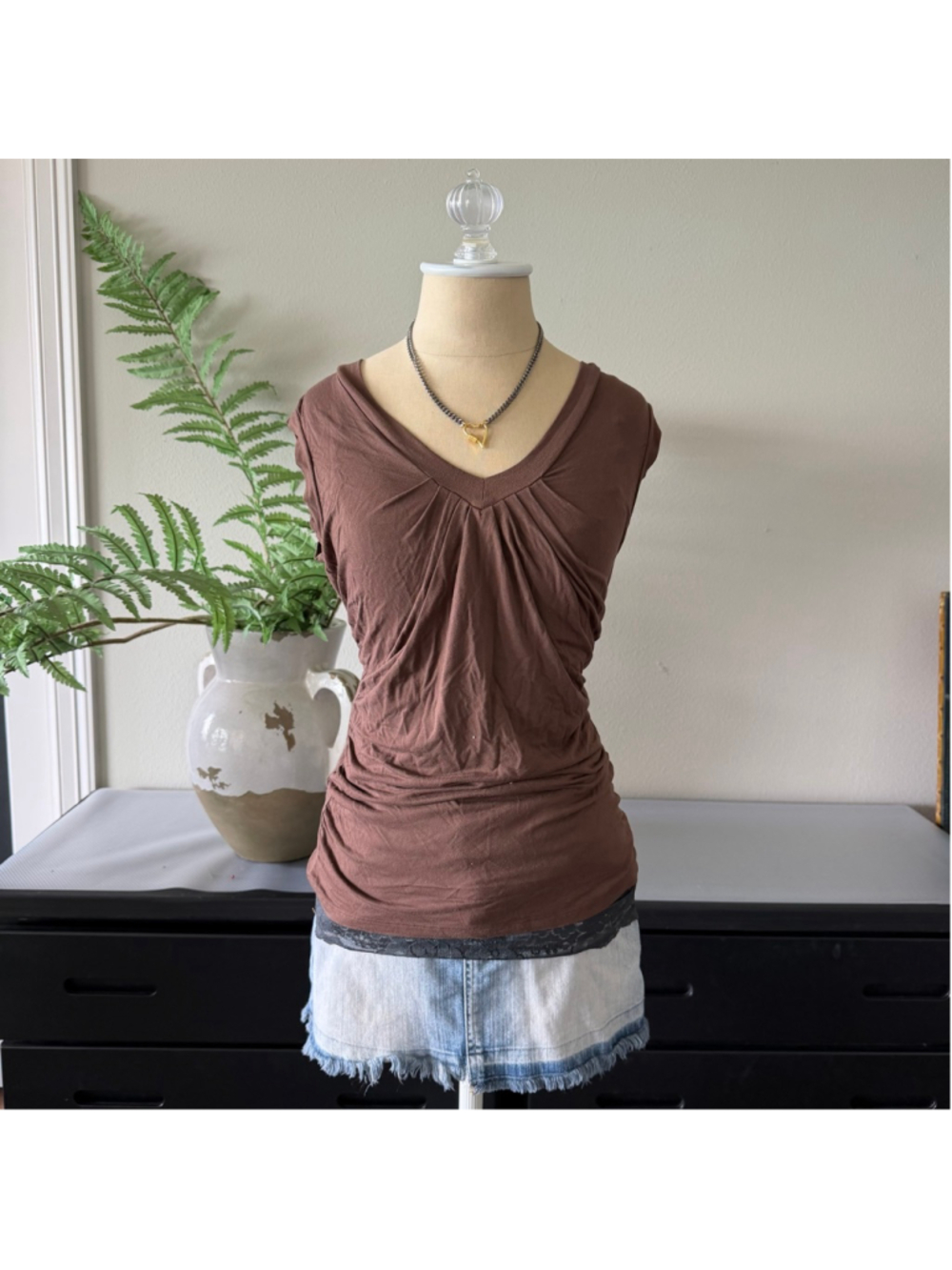 New York & Company Brown Ruched V-Neck Top Size S Y2K